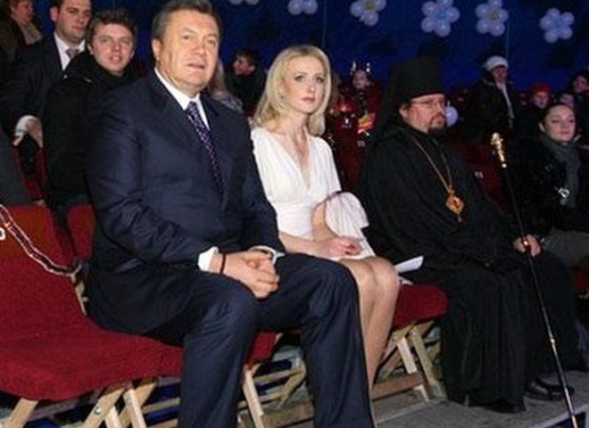 Виктор Янукович, Алена Березовская
