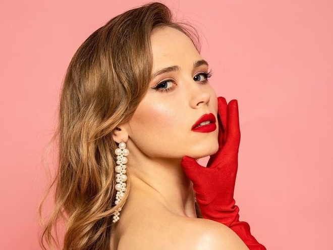 Анна Кошмал засвітила на новому фото свого чоловіка