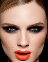 Андреа Пежич для Make Up Forever Андреа Пежич для Make Up Forever