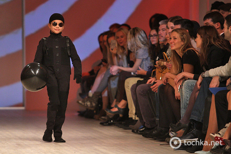 Показ ANISIMOV for 9,5