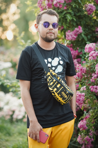 Киевская Точка G: On I Ona впервые создали иммерсивное шоу в ботсаду