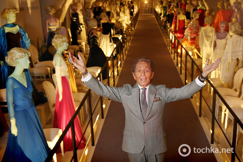 Репортаж с выставки Валентино