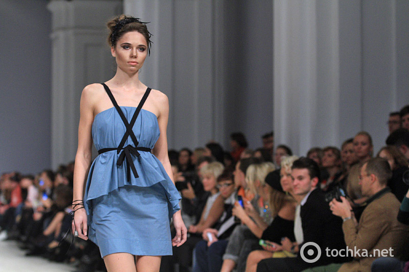 Показ Larisa LOBANOVA