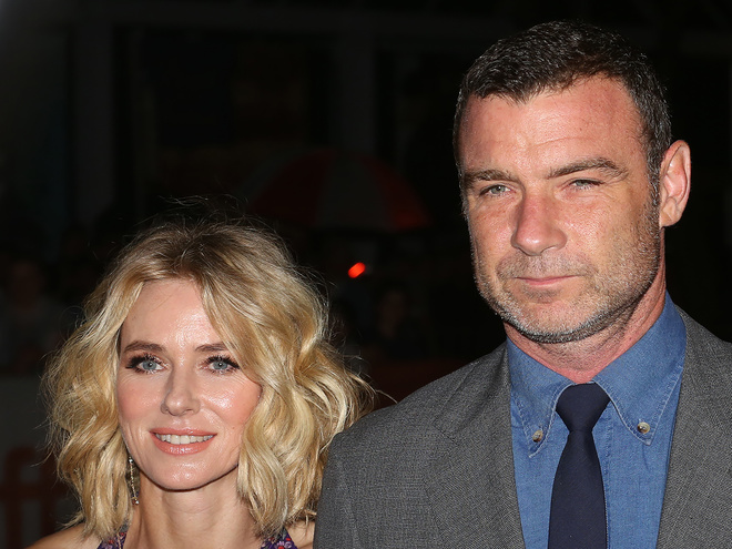 Трансгендерна дочка Шрайбера та Воттс дебютувала на подіумі в леопардовій сукні