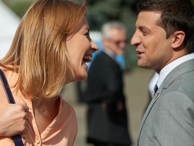 Кравець зізналася, в якому вбранні їй сниться Зеленський