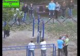 Дворовые спортсмены на турнике !!!