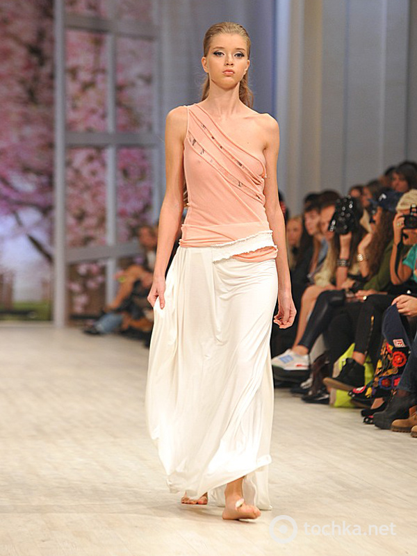 Показ Людмила КИСЛЕНКО