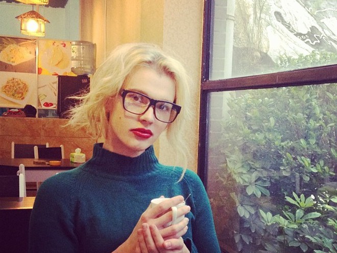 Борис Апрель