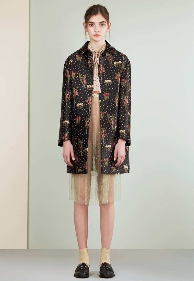 Юлия Ратнер стала лицом RED Valentino Resort 2017