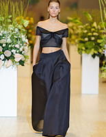 Показ Andre TAN