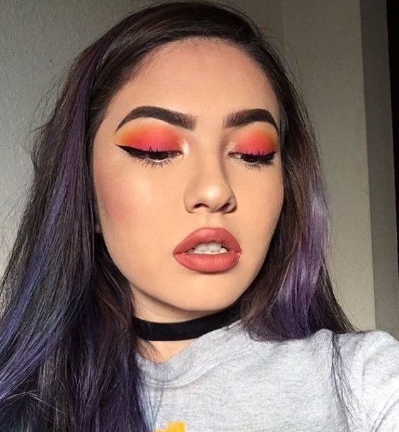 Сонячний макіяж очей