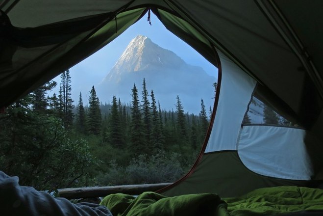 Удивительные утренние пейзажи из палатки