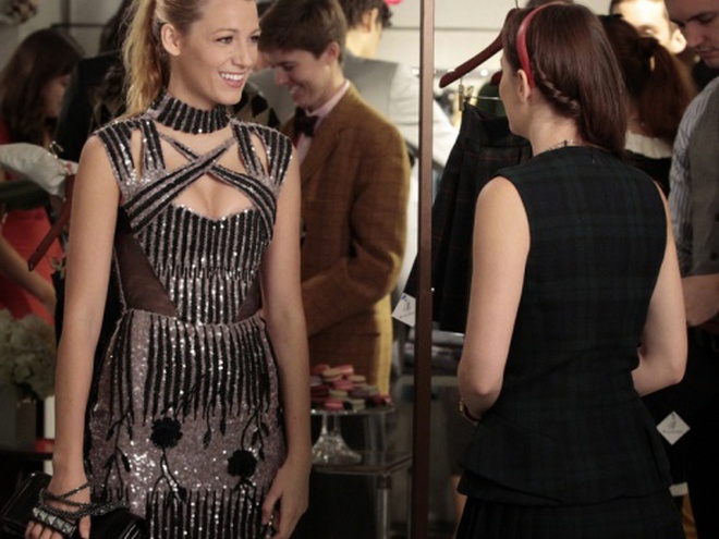 платья серены 2