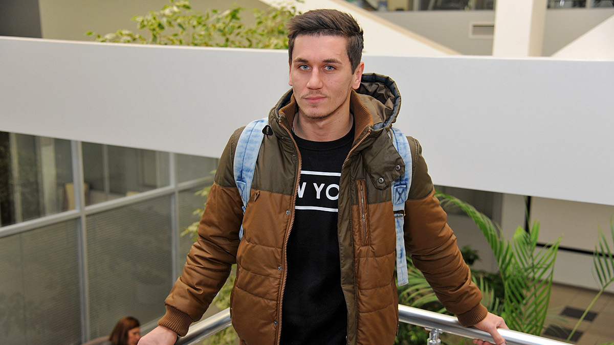 Олег Татаринов