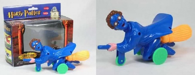 Странные игрушки для детей