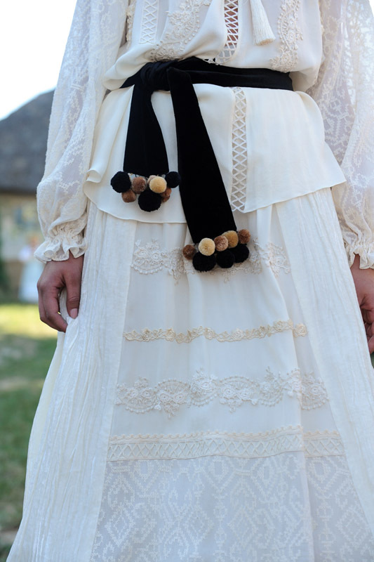 Коллекции Этно-fashion на фестивале «Країна Мрій»: SVITLO