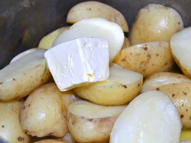 Молодая картошка с укропом пошаговый рецепт с фото