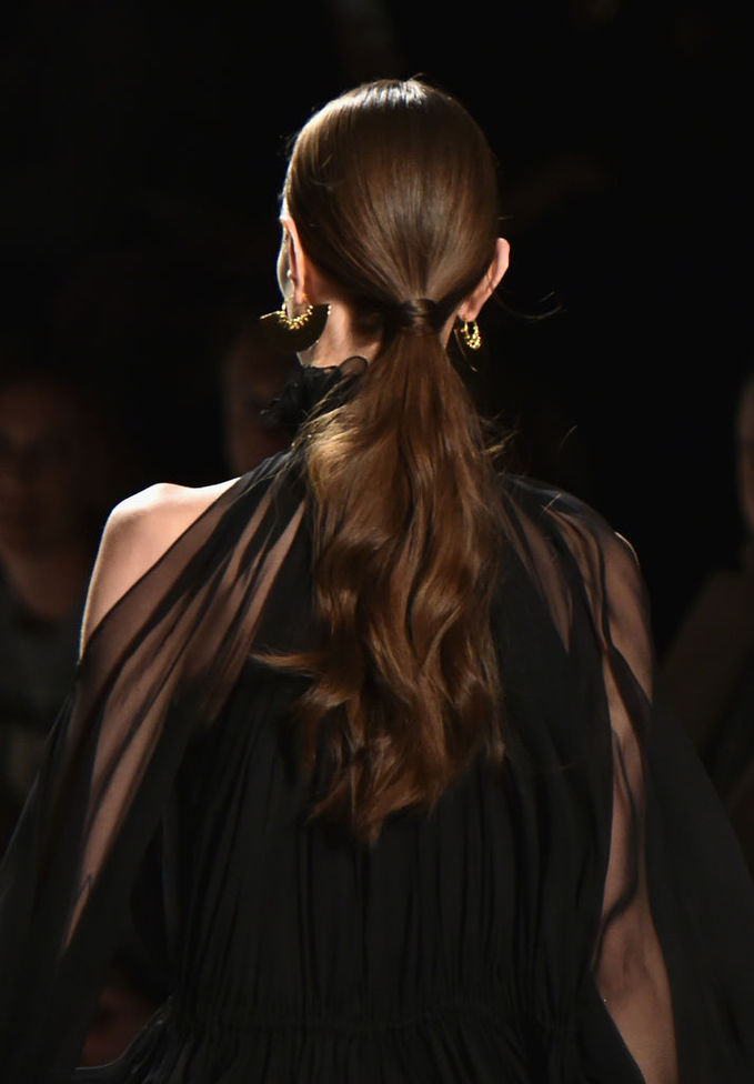 Бьюти-тенденции 2017: низкий хвост