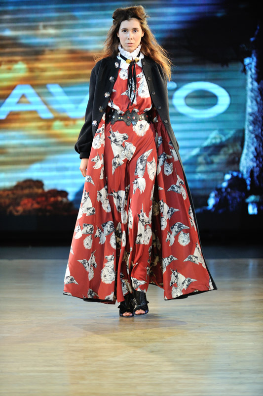Odessa HOLIDAY FASHION WEEK: NAVRO