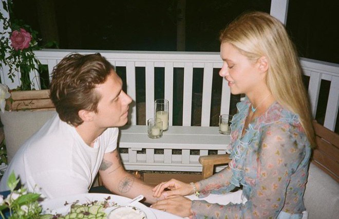 Бруклін Бекхем і Нікола Пельтц