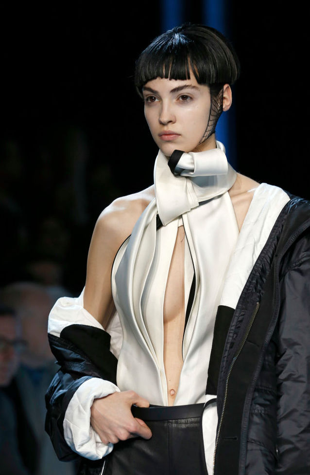 Лучшие бьюти-образы с показов на Неделе моды в Париже