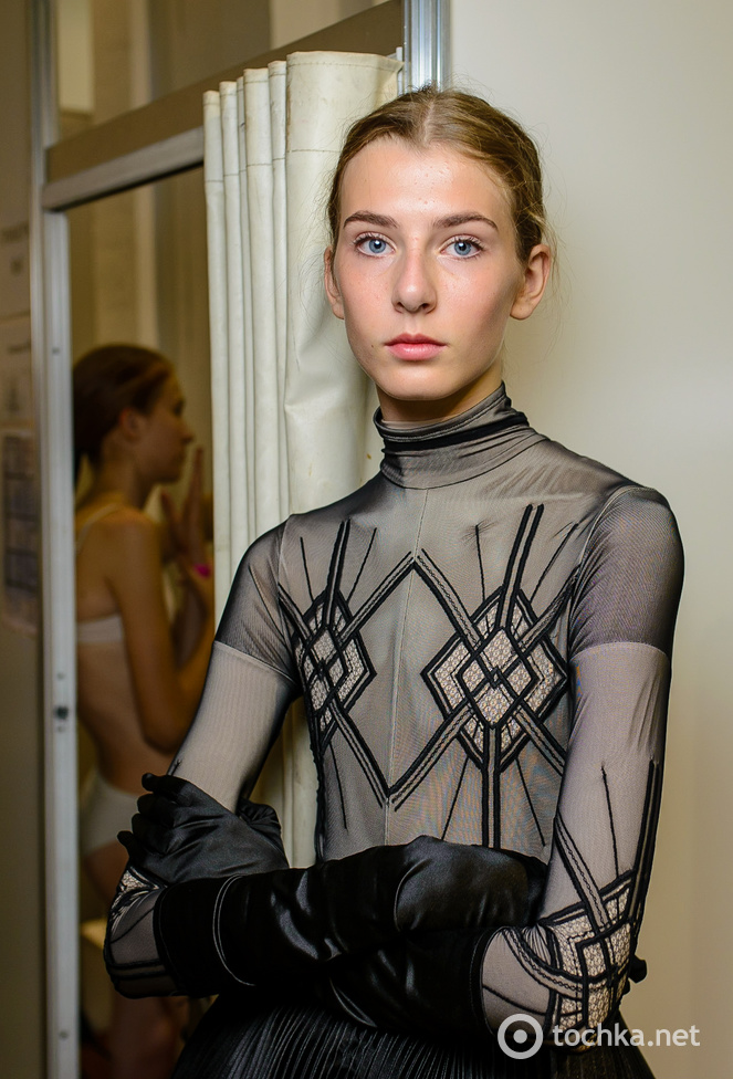 Backstage UFW SS19 второй день