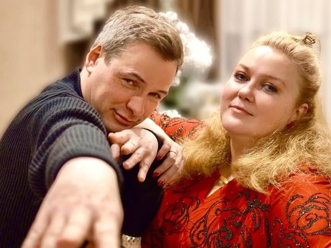 Зірка «Скаженого весілля» Леся Самаєва привітала чоловіка з 25-річчям шлюбу