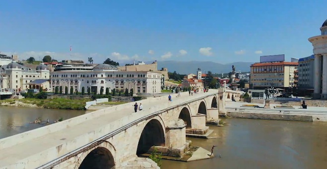 Кам'яний міст в Cкоп'є