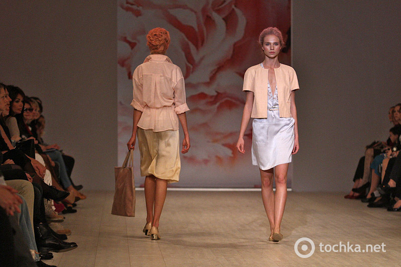 Показ VICTORIA GRES