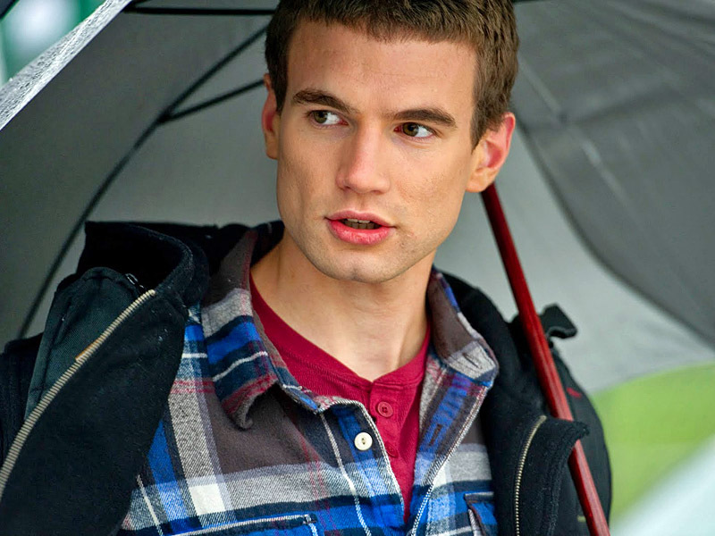 Алекс Расселл