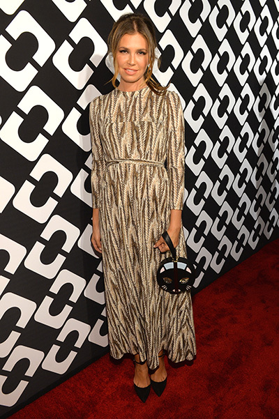 Даше Жуковой - 34! Лучшие образы именинницы