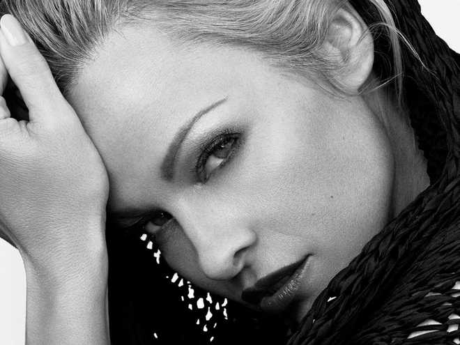 Памела Андерсон