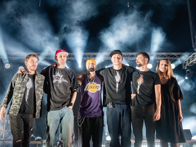 Скандал довкола «Бумбокса»: з мережі зникли альбом «Рубікон» та дует з Кароль