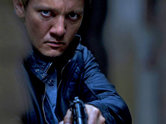 кадри з фільму Спадщина Борна