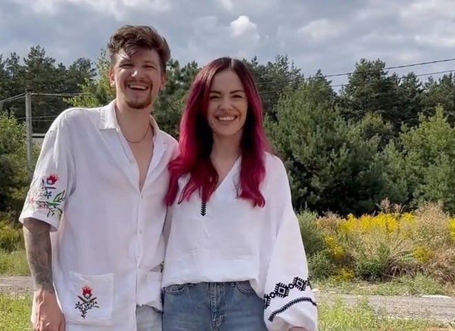 MamaRika запостила відео з весілля із Сергієм Середою