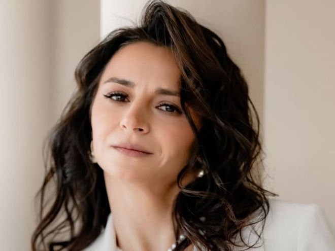 «Як вдруге втратити батька»: Гвоздьова повідомила про смерть близької людини