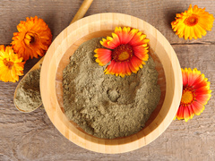 Безбарвна хна по догляду за собою