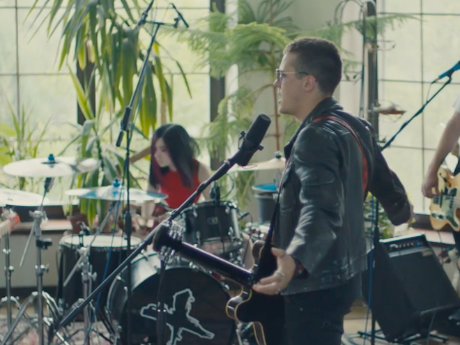 "Десь не тут": O.Torvald презентовали третий клип после перерыва длиною в год