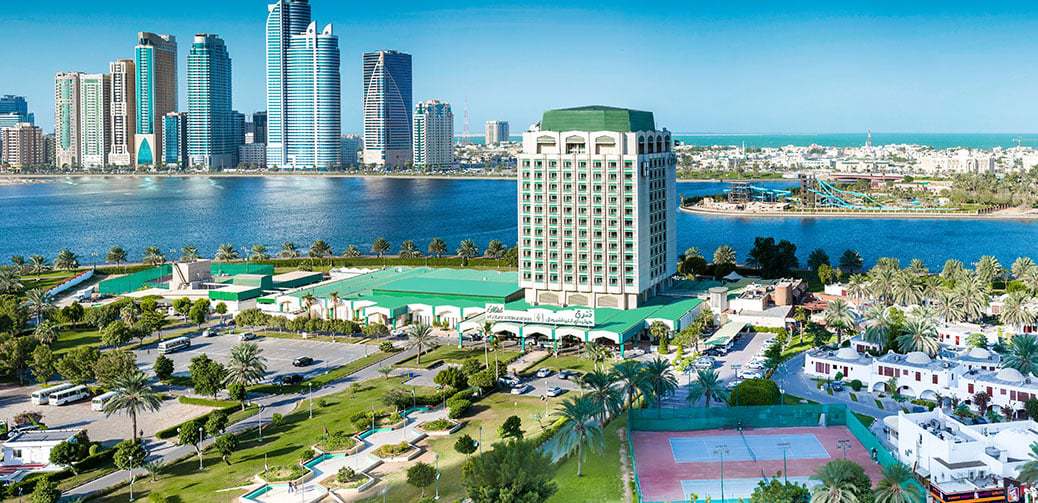 Holiday International Sharjah  4*