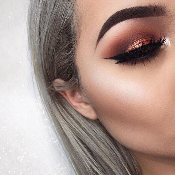 Макияж глаз: бронзовый цвет