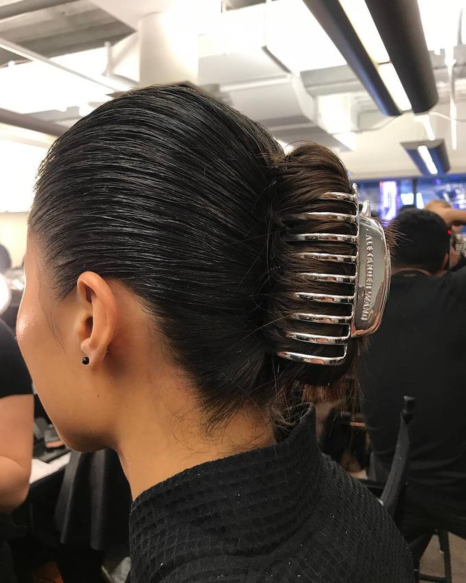 Заколка-крабик Alexander Wang