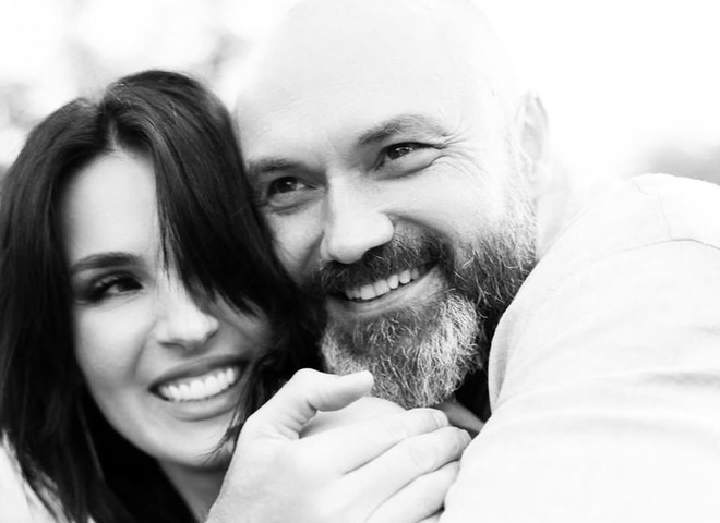 Єфросиніна вперше за довгий час з'явилася на публіці з чоловіком-військом