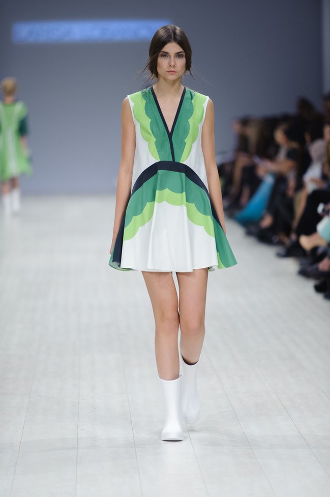 LARISA LOBANOVA ss 2016