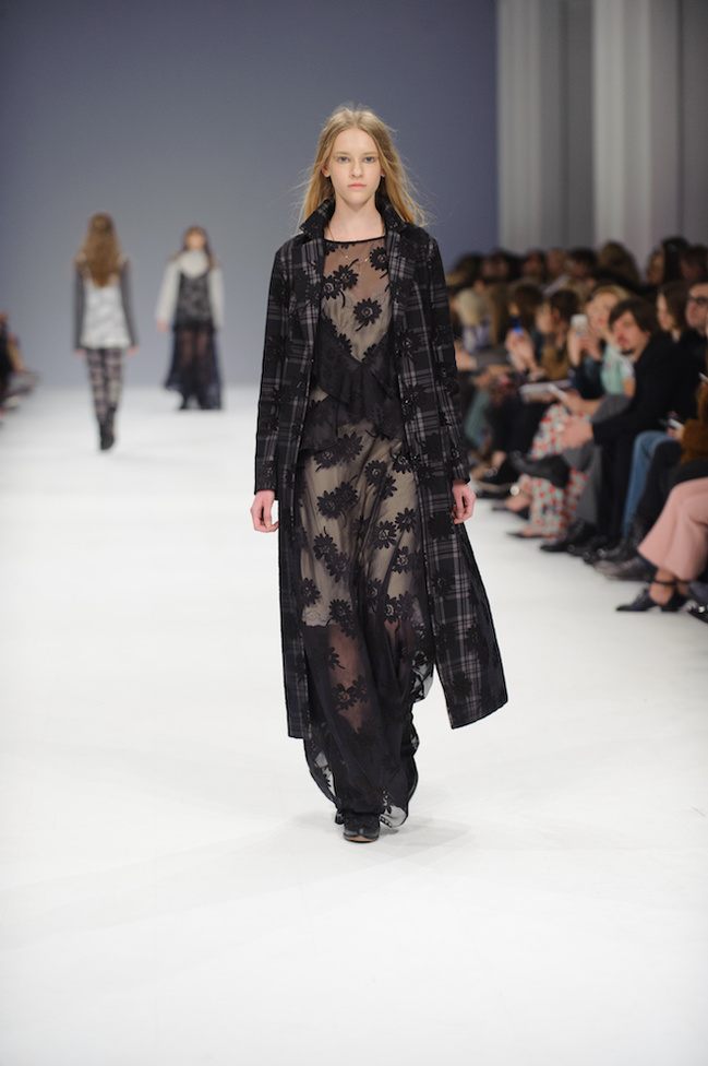 UFW AW 16/17: Poustovit