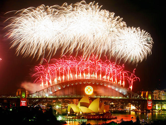 Самые странные новогодние традиции со всего мира