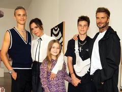 Victoria Beckham весна-лето 2021