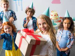 Збір подарунків до Дня святого Миколая дітям з прифронтової зони