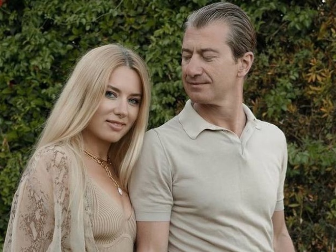 Нікітін зізнався, де живе та чим займається його 20-річна дочка від Горбачової