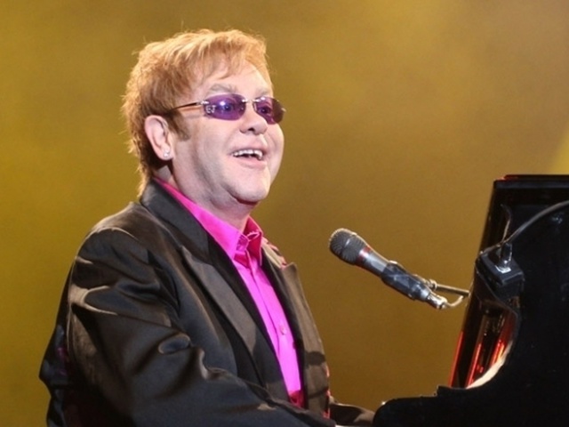 Элтон Джон