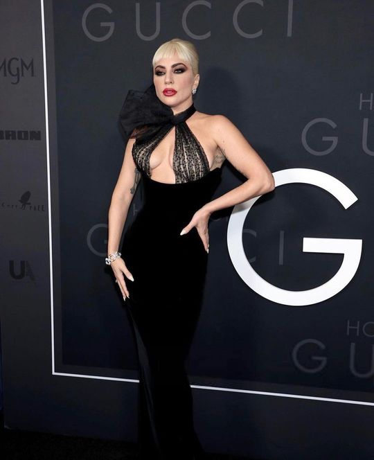 Премьера фильма “Дом Gucci” в Нью-Йорке: Леди Гага